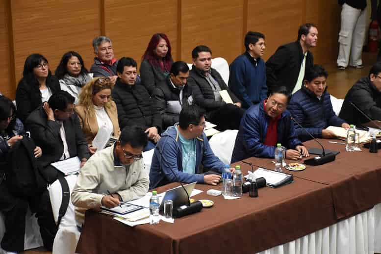 Presidente Arce con transportistas